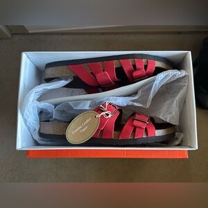 White Mountain Red Leather Sandals with Buckles